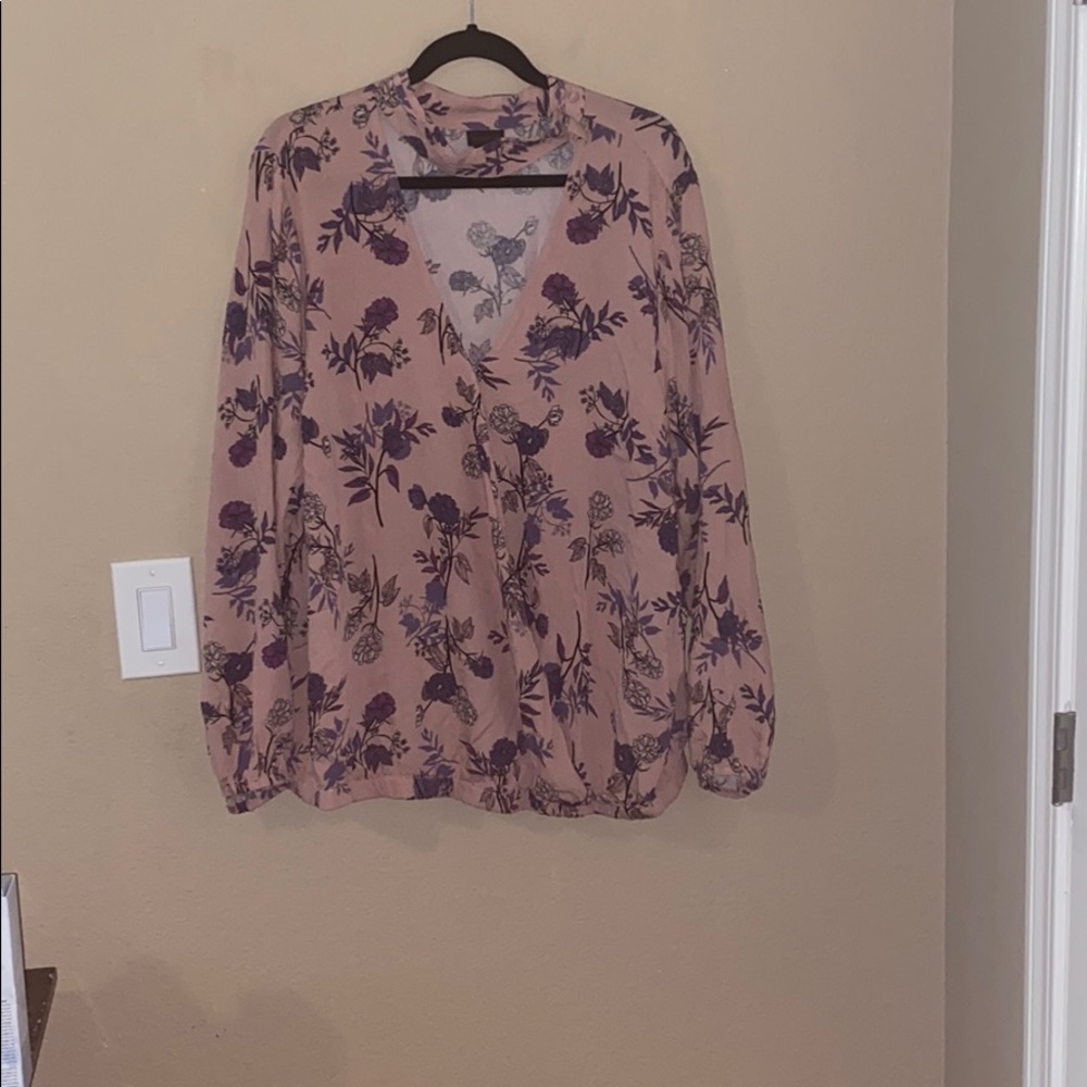 Floral torrid blouse
